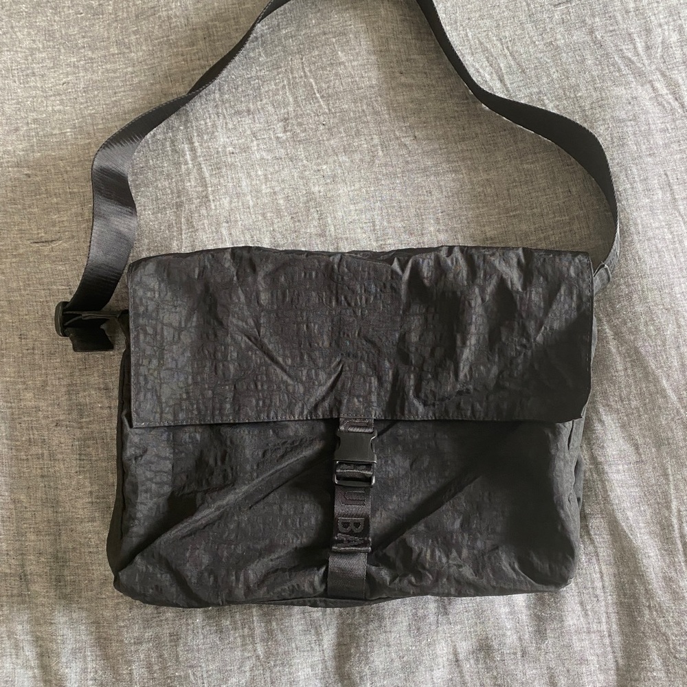 Reserved: Baggu black messenger bag
